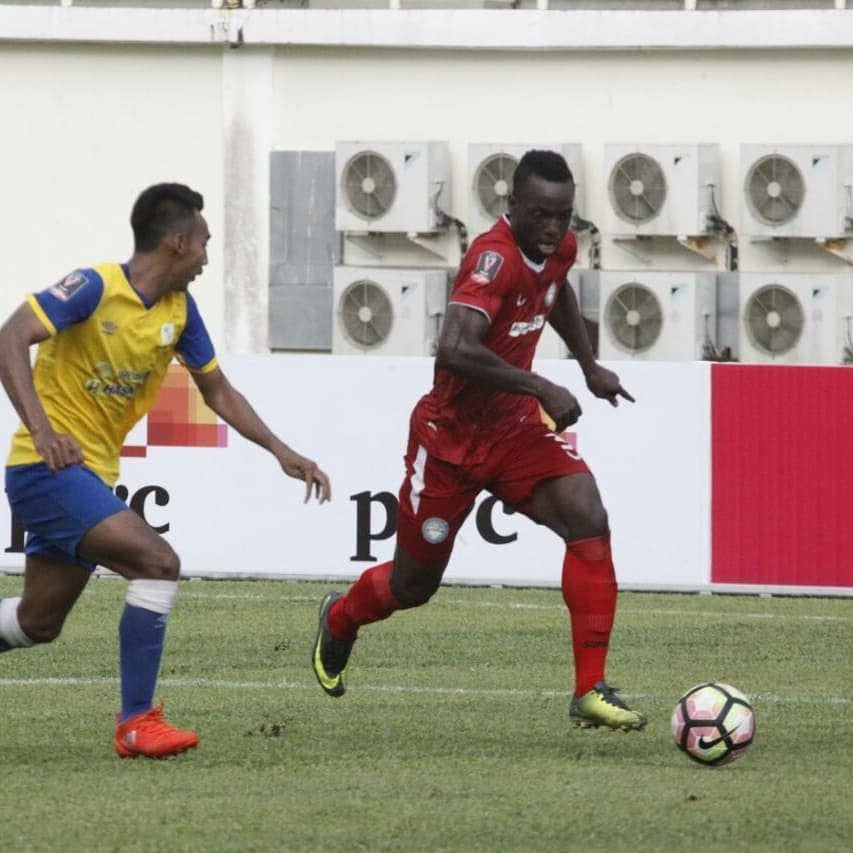 Donald Bissa saat masih memperkuat Martapura FC (kini Dewa United) dalam ajang Piala Presiden 2018. (Instagram.com/bissadonald)