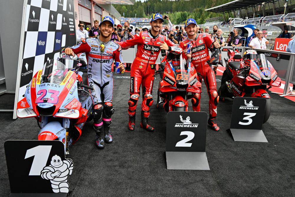 Enea Bastianini, Francesco Bagnaia, dan Jack Miller pada GP Austria 2022 (motogp.com)
