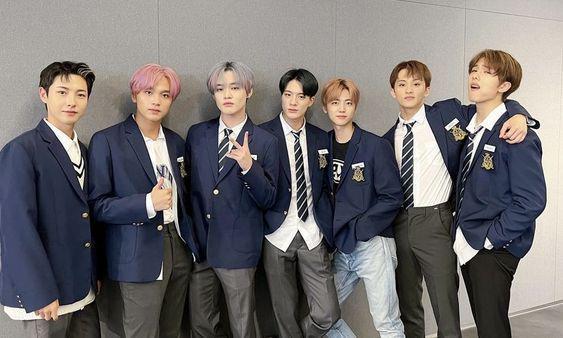 9 Ide OOTD Ngampus ala NCT Dream, Kece Abis!