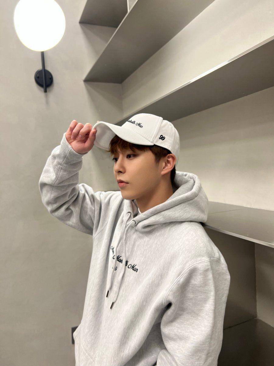 Xiumin EXO (twitter.com/weareoneEXO)
