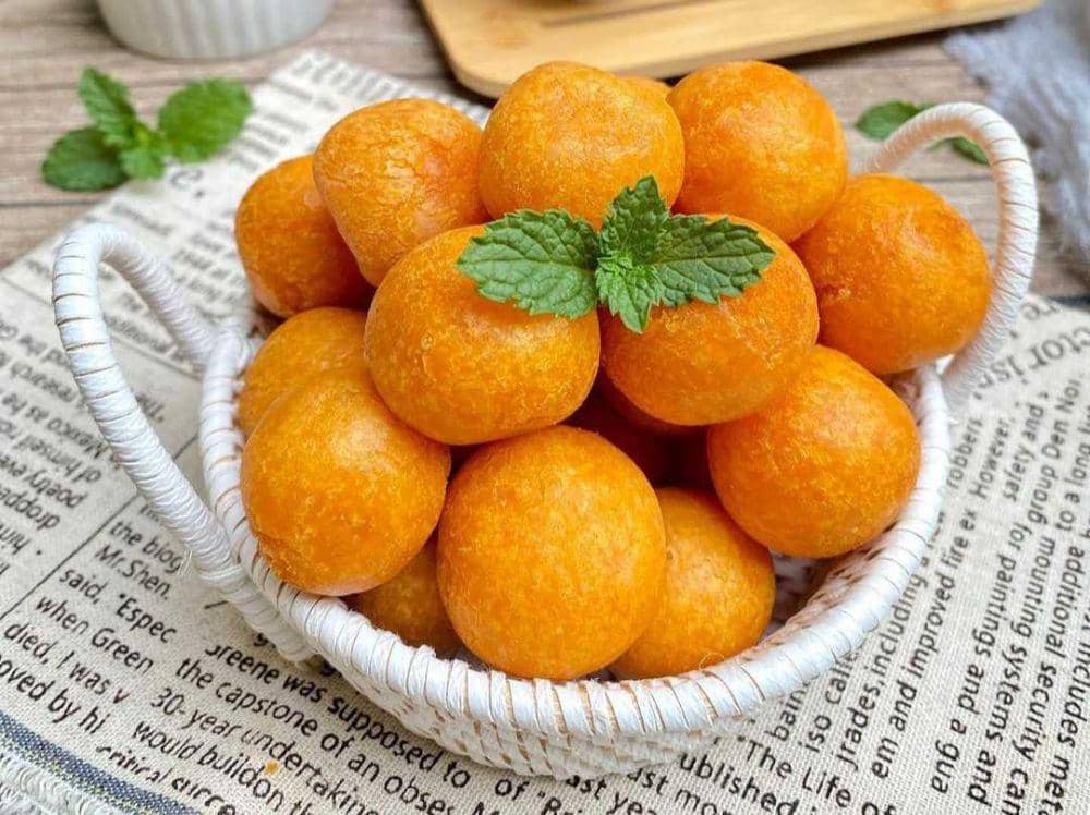 Resep Bola Ubi Kopong, Lembut di Dalam dan Renyah di Luar