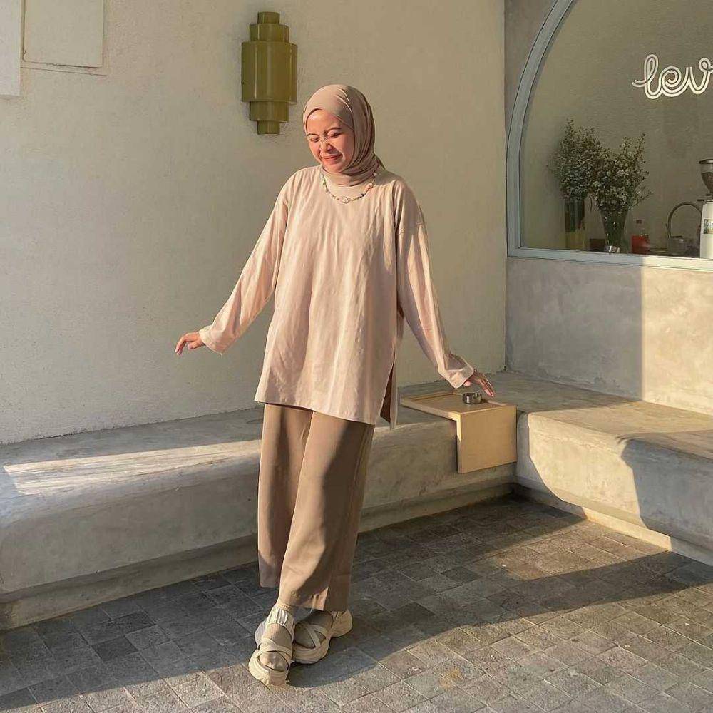 Potret OOTD (instagram.com/nfwulansr)