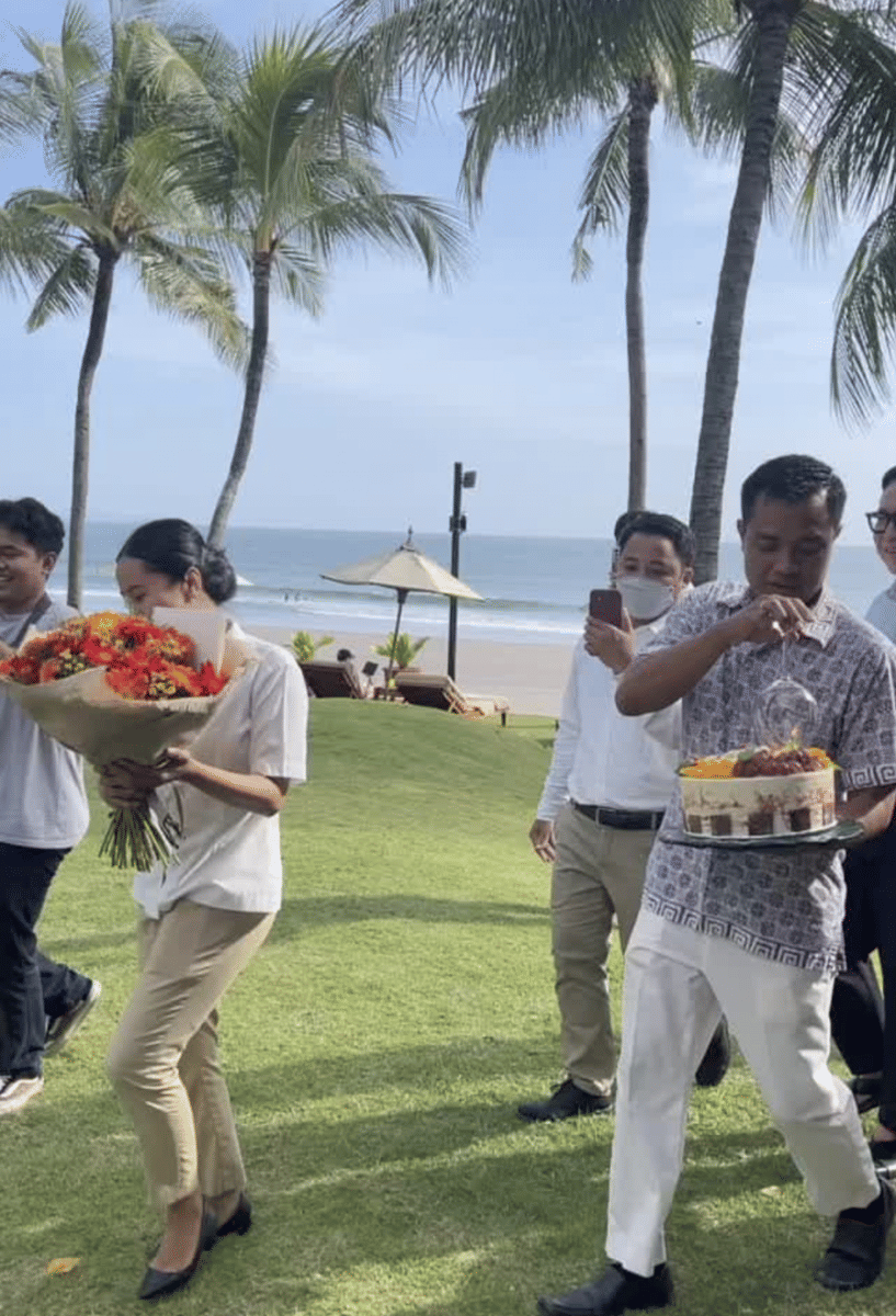 momen ulang tahun Luna Maya yang ke-39 (instagram.com/bimopermadi)