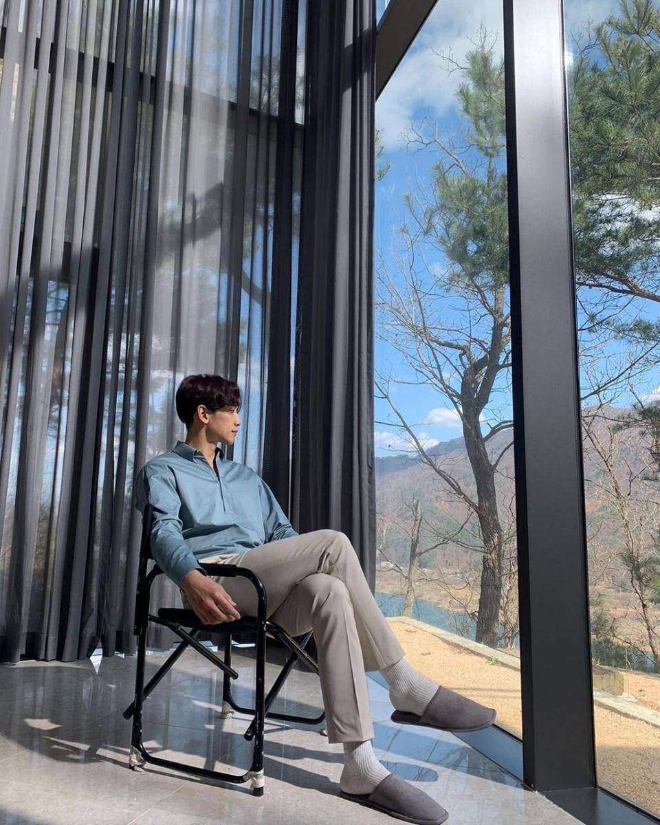ide OOTD ngantor ala Rain (instagram.com/rain_oppa)