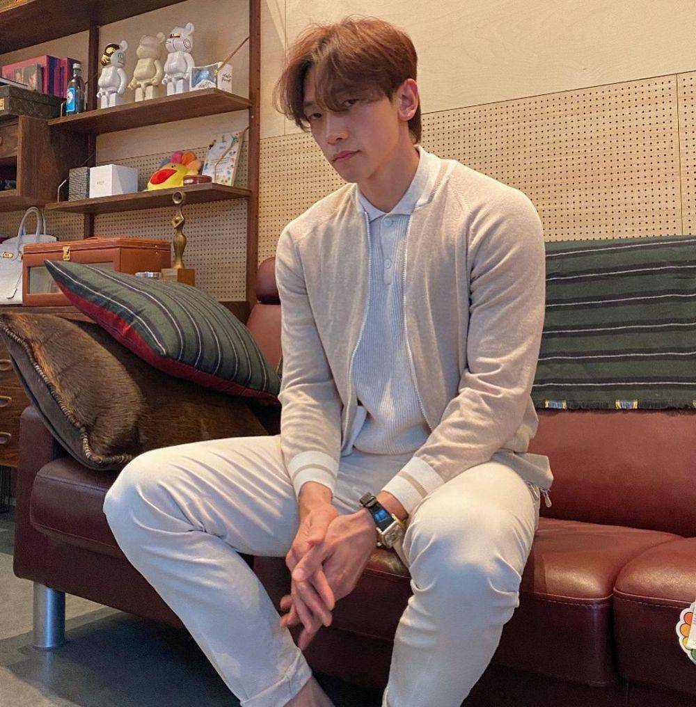 ide OOTD ngantor ala Rain (instagram.com/rain_oppa)