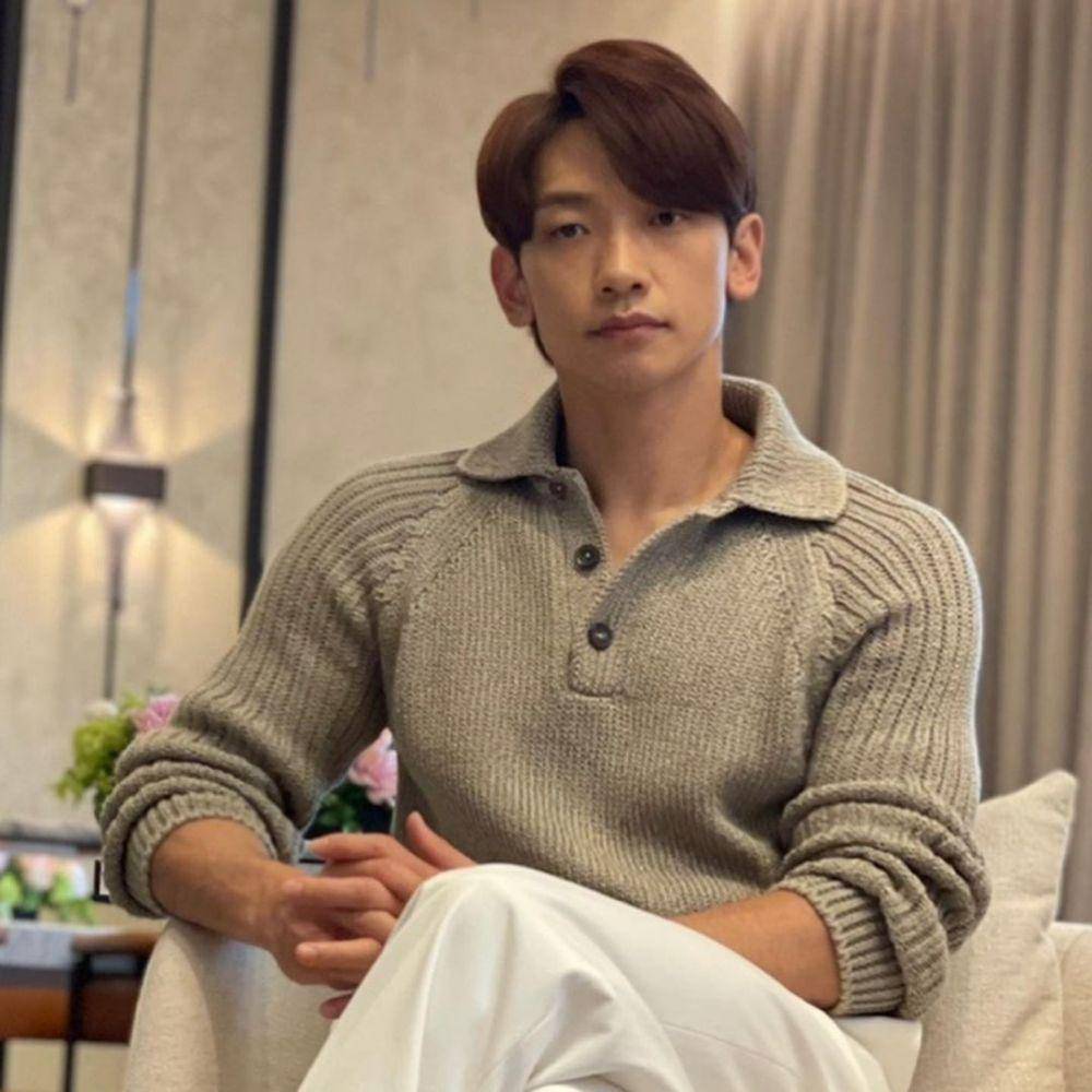 ide OOTD ngantor ala Rain (instagram.com/rain_oppa)