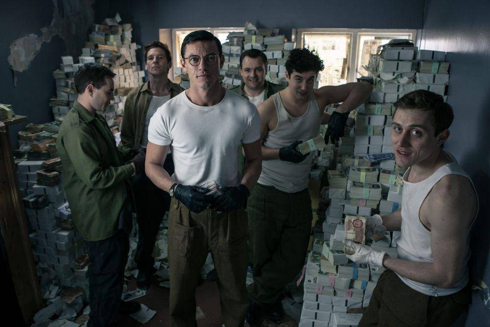 adegan dalam serial The Great Train Robbery (dok. World Productions/The Great Train Robbery)