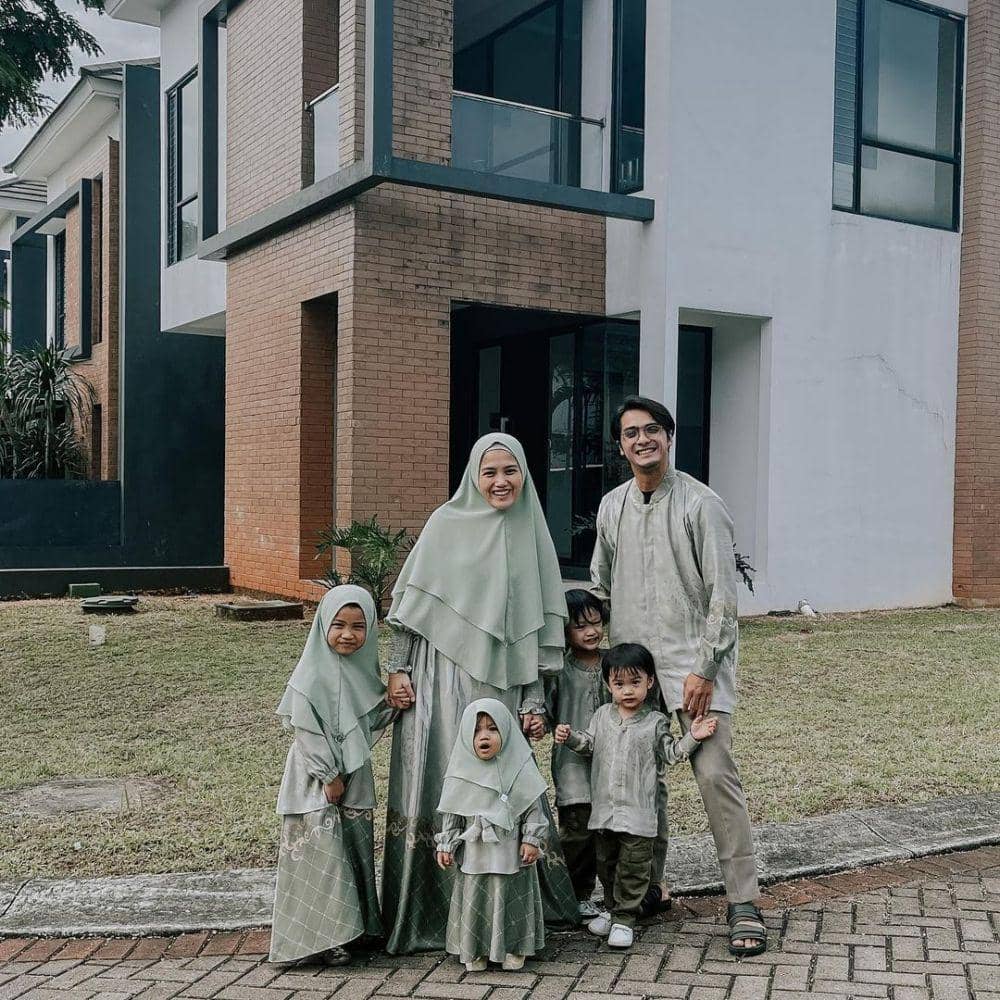 keluarga Herfiza (instagram.com/rickyharun)