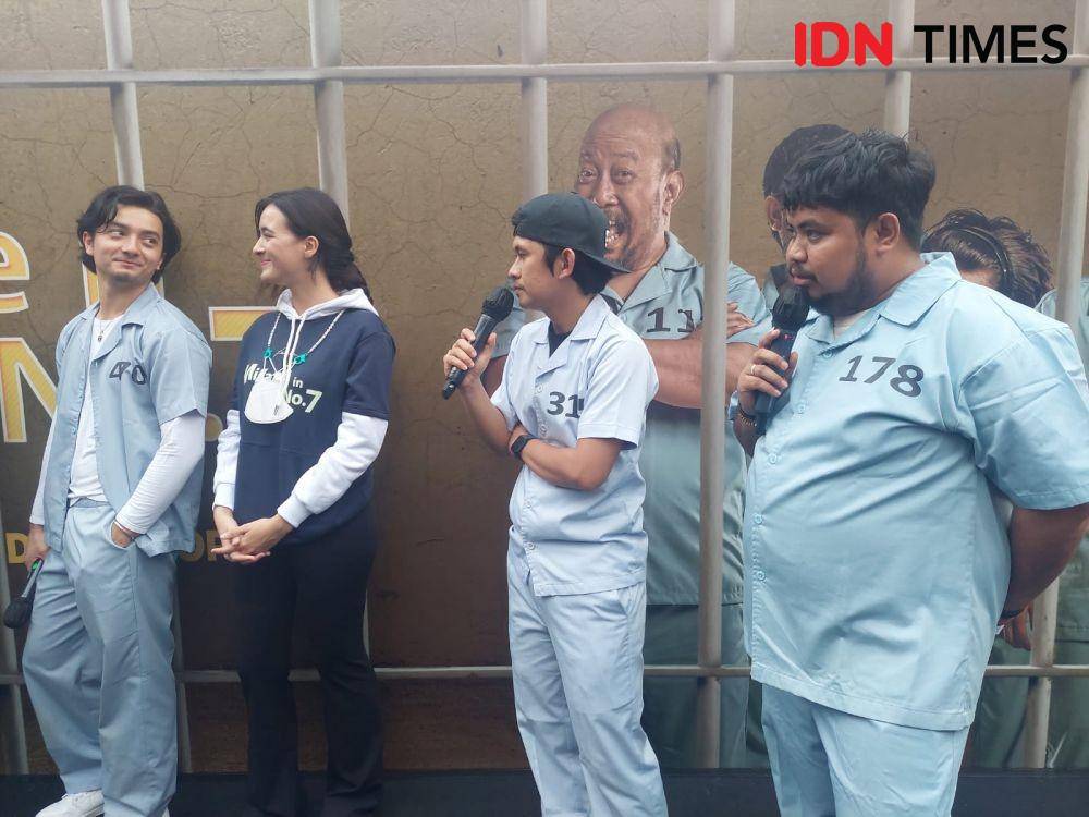 Pemain film Miracle in Cell No. 7 saat peluncuran soundtrack "Balon udara" di kawasan Dukuh Atas, Jakarta, pada Jumat (26/8/2022) (IDN Times/Erfah Nanda)