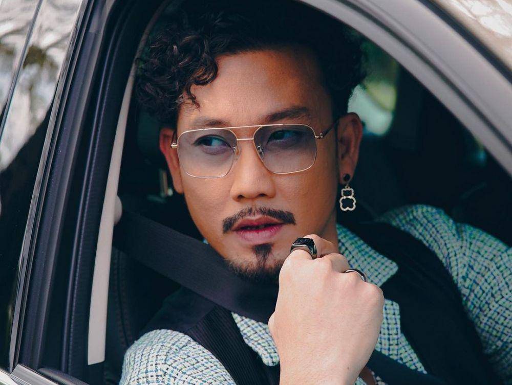 Denny Sumargo pemeran kepala sipir (instagram.com/sumargodenny)