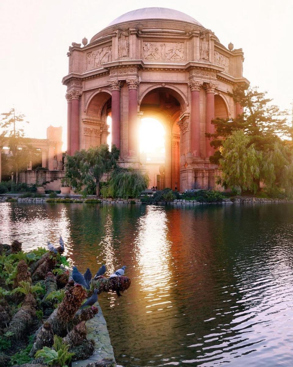 Palace of Fine Arts (instagram.com/sanfranciscoist)