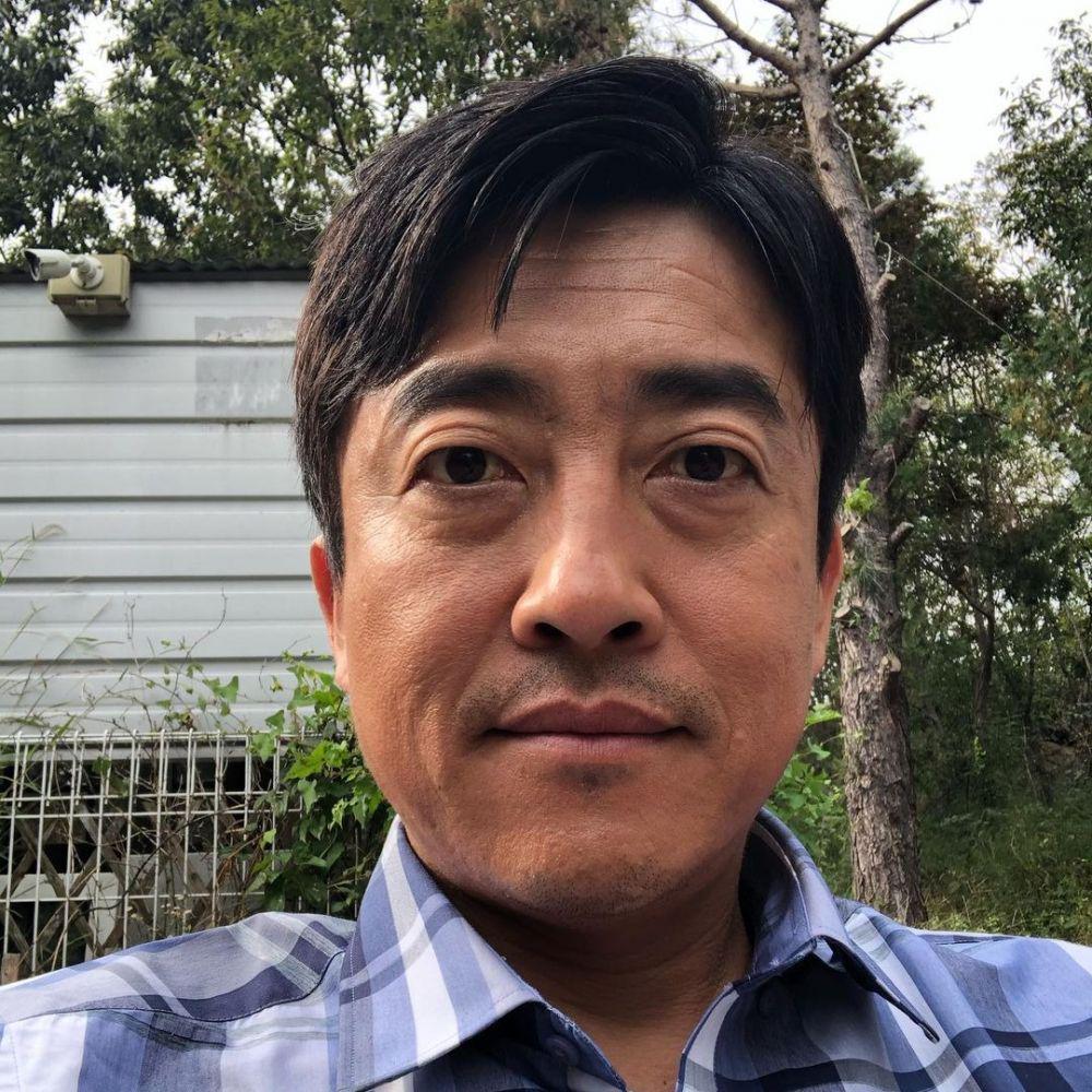 Jang Hyuk Jin (instagram.com/kottachi59)