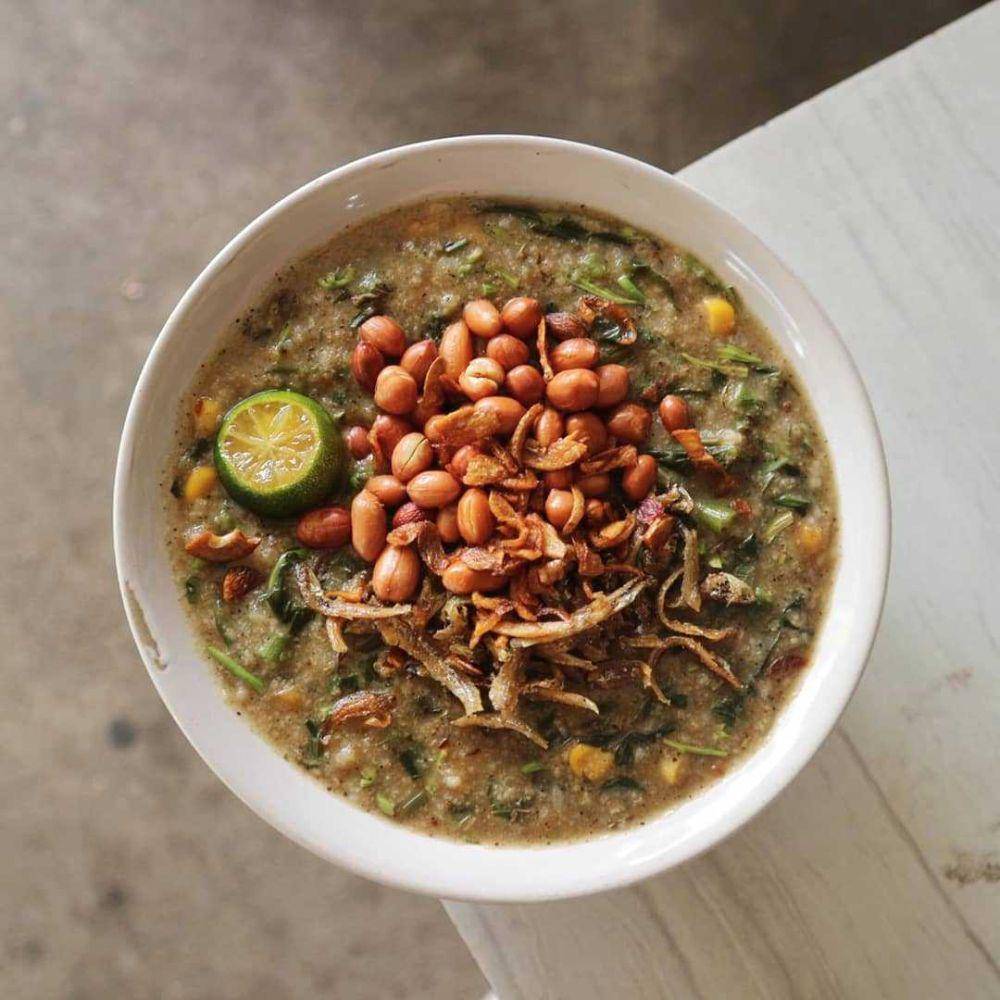 bubur pedas khas Sambas (instagram.com/buburpedasmakcik)