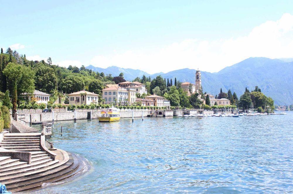 Lake Como, Italia (unsplash.com/Mariya Georgieva)