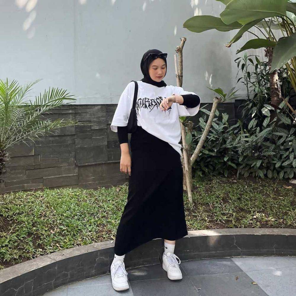 Potret OOTD (Instagram.com/yasminfadhilahh)