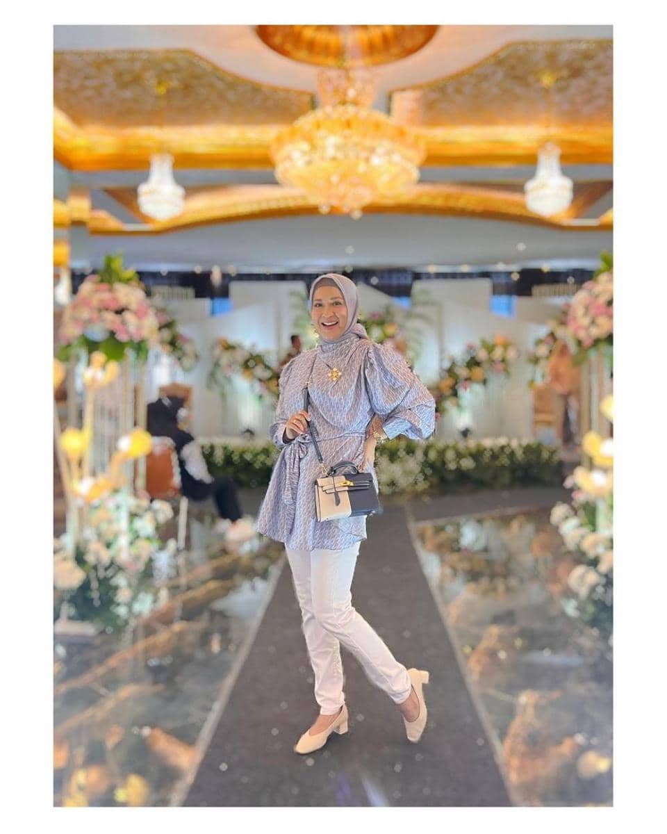 Okie Agustina (instagram.com/okieagustina_)