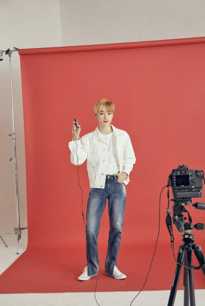 ide outfit New THE BOYZ (twitter.com/hourlynyu)