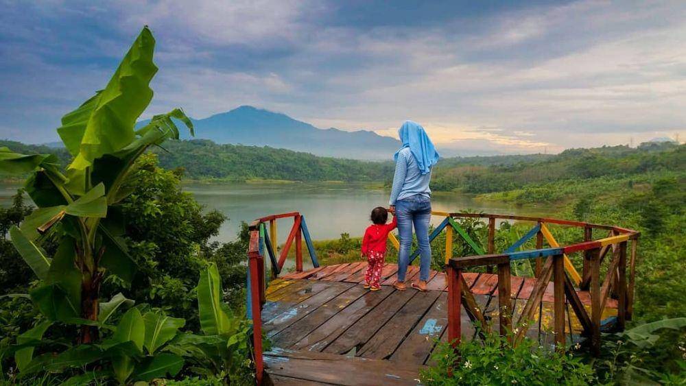 Bukit Cinta di Desa Jamalsari (instagram.com/nabila_kipz)