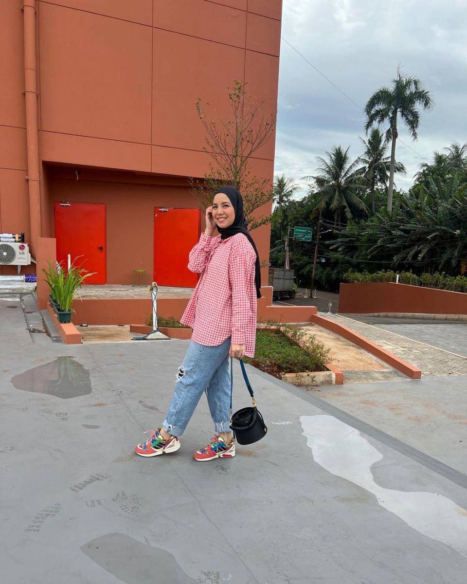 Tya ariestya (instagram.com/tya_ariestya)