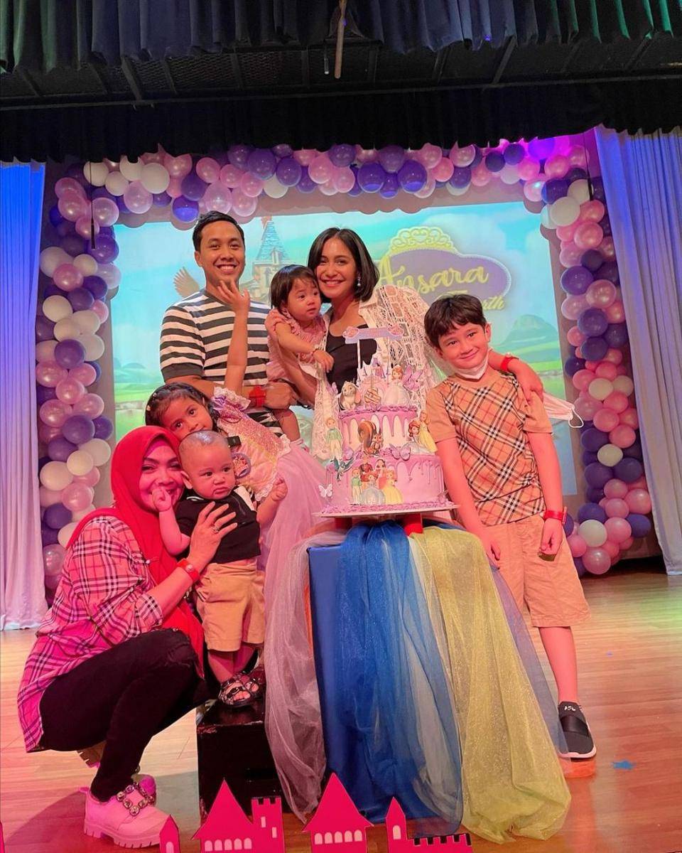potret ultah ke-4 Ansara (instagram.com/rieta_amilia)