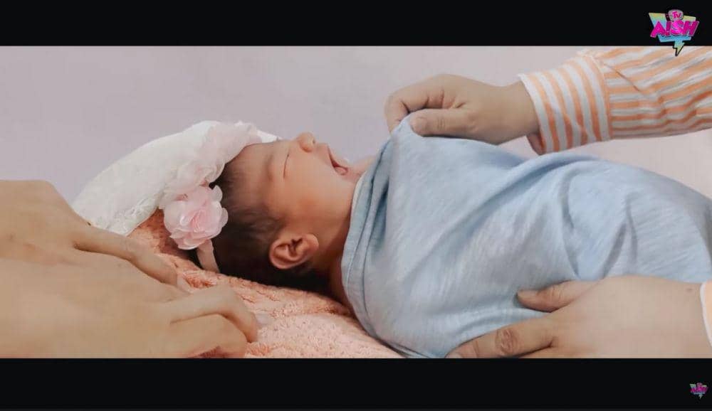 pemotretan baby Puti (youtube.com/aish tv)