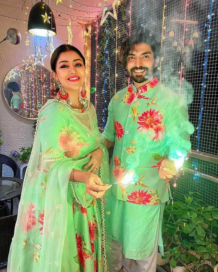 Debina Bonnerjee dan suami (instagram.com/guruchoudhary)
