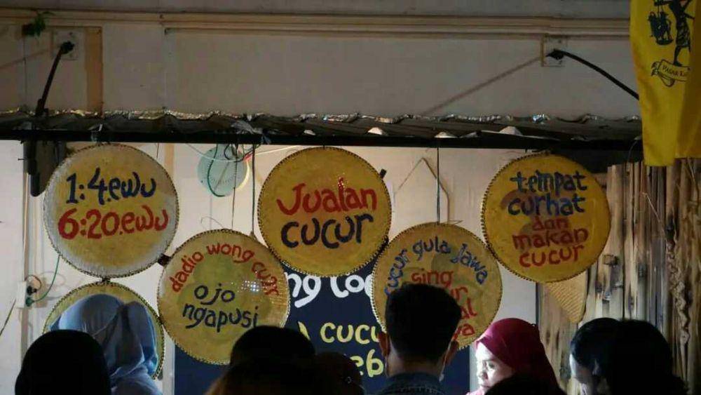 Papan jualan cucur (instagram.com/pasarkangen)