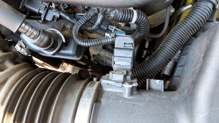 Ilustrasi mass air flow (statestreetautorepair.com)