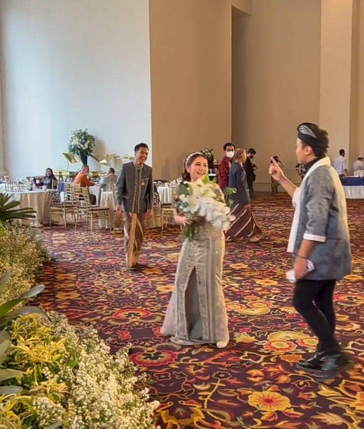 potret Prilly Latuconsina (instagram.com/prillylatuconsina96)