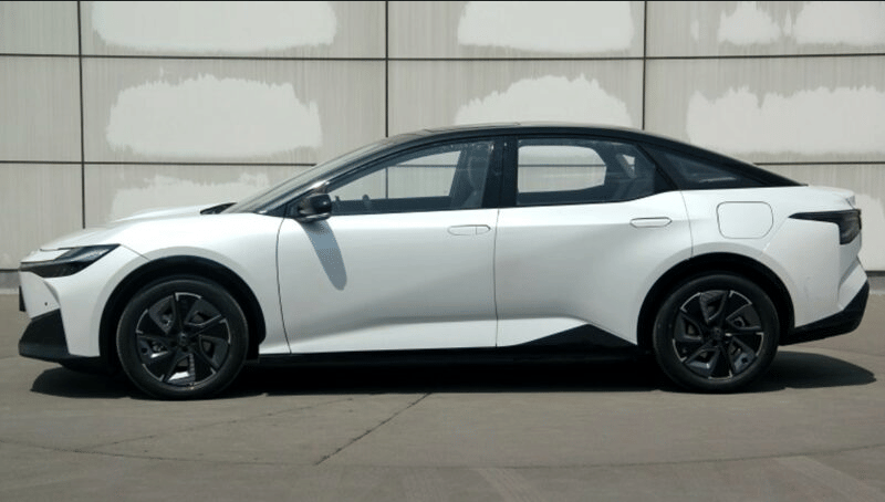 Desain samping Toyota bZ3 (carnewschina.com)