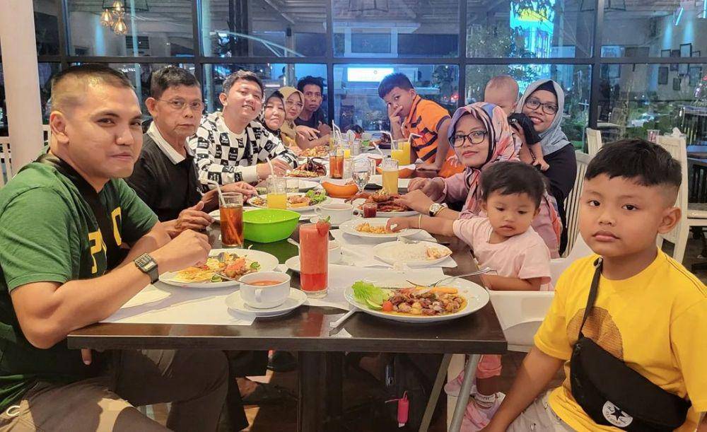Denny Caknan dan keluarga (instagram.com/denny_caknan)