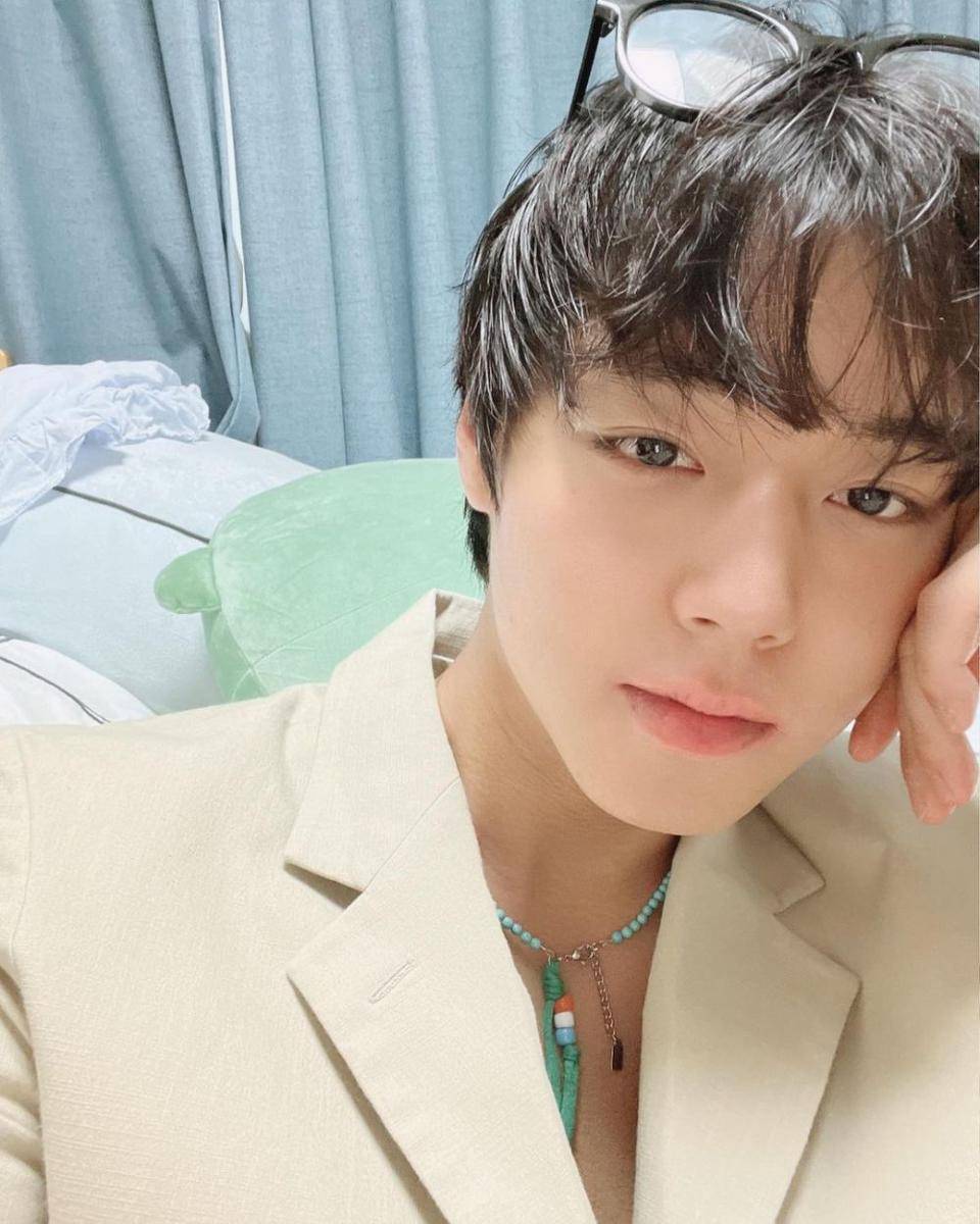 Park Ji Hoon (instagram.com/0529.jihoon.ig)