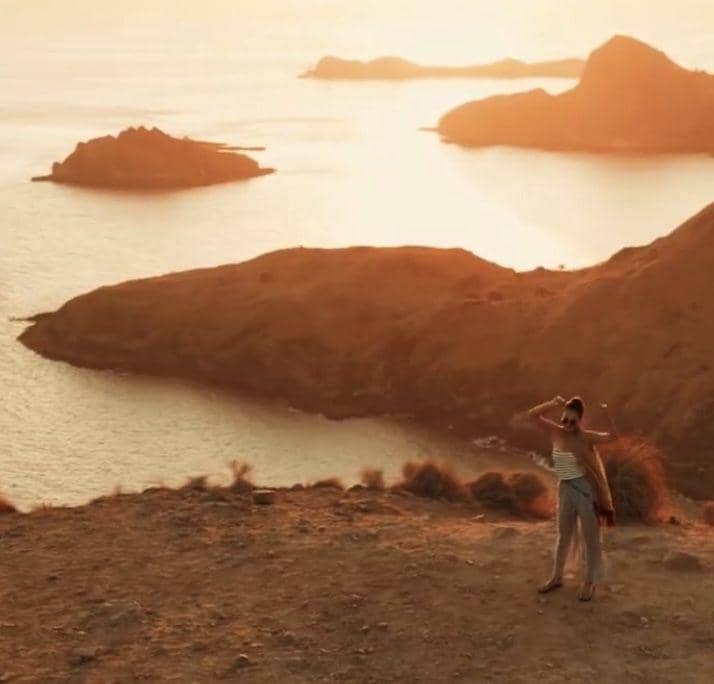 Luna Maya ke Labuan Bajo bareng sahabat rayakan ultah (instagram.com/lunamaya)