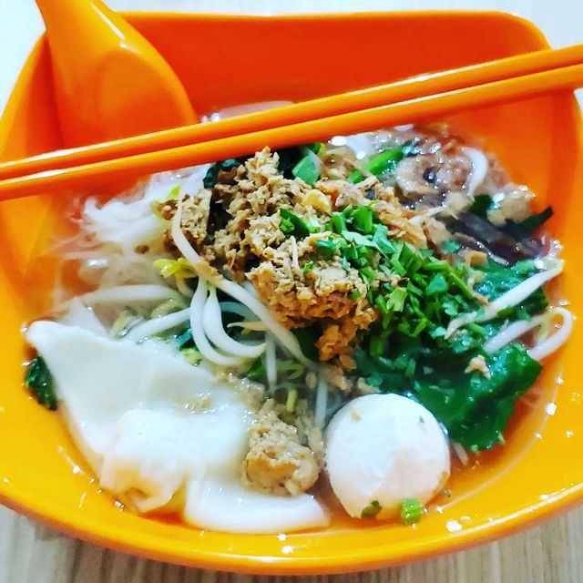 bihun kuah telur (instagram.com/safiros83)