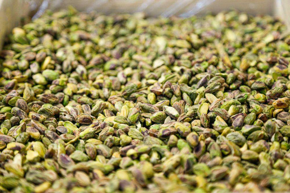 ilustrasi pistachio (unsplash.com/@sfhashemi)