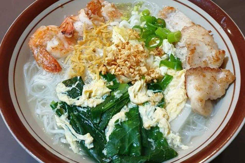 bihun kuah telur (instagram.com/cookingwithnellych)