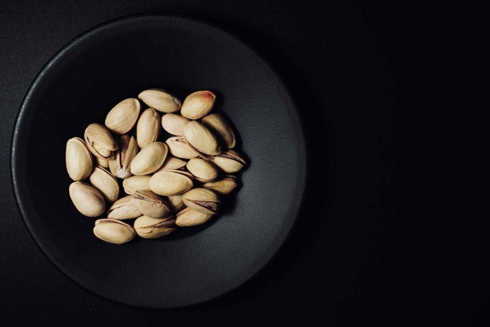 ilustrasi pistachio (unsplash.com/@berkaroon)