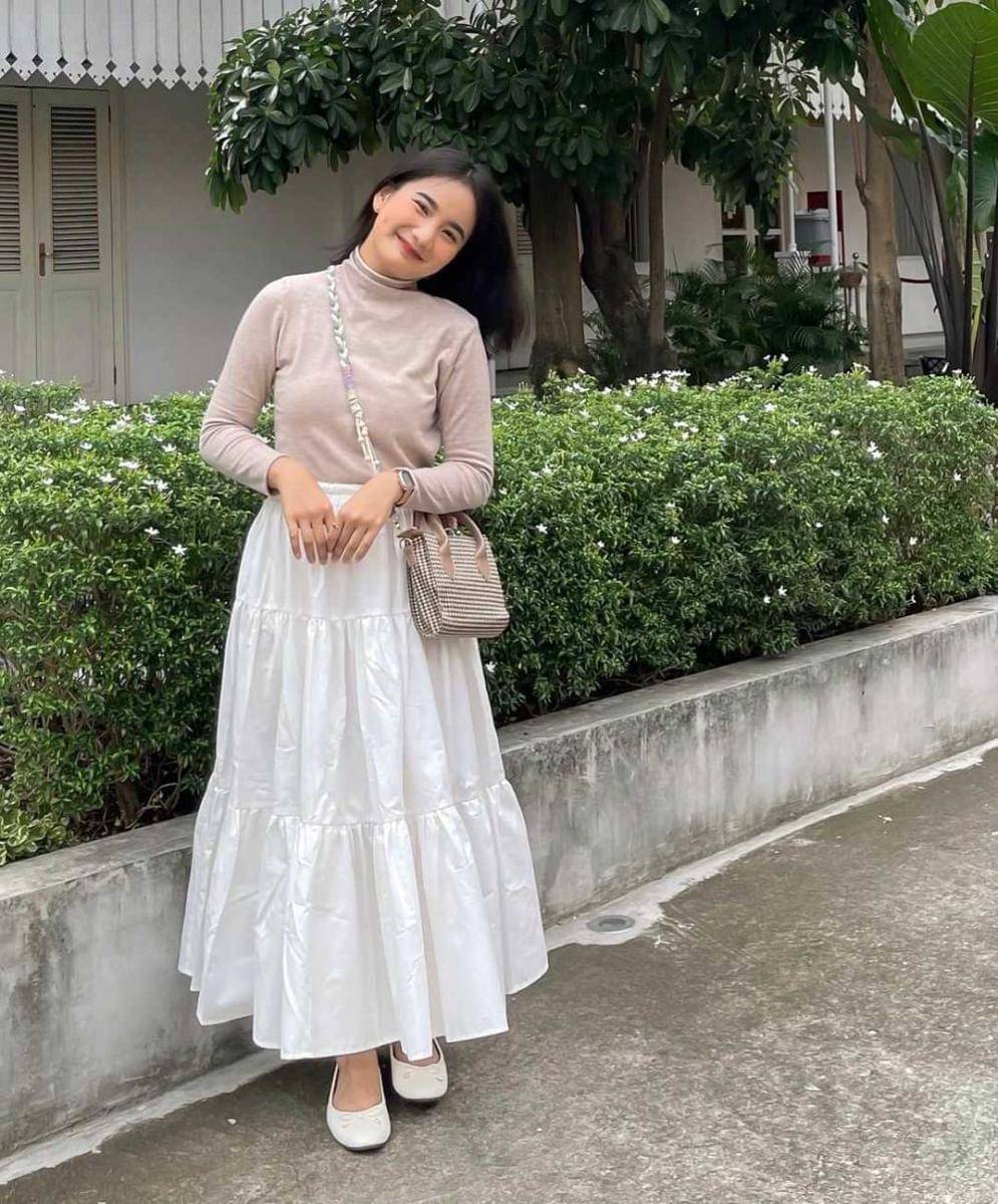 OOTD Cewe Bumi (instagram.com/jesicaceren)