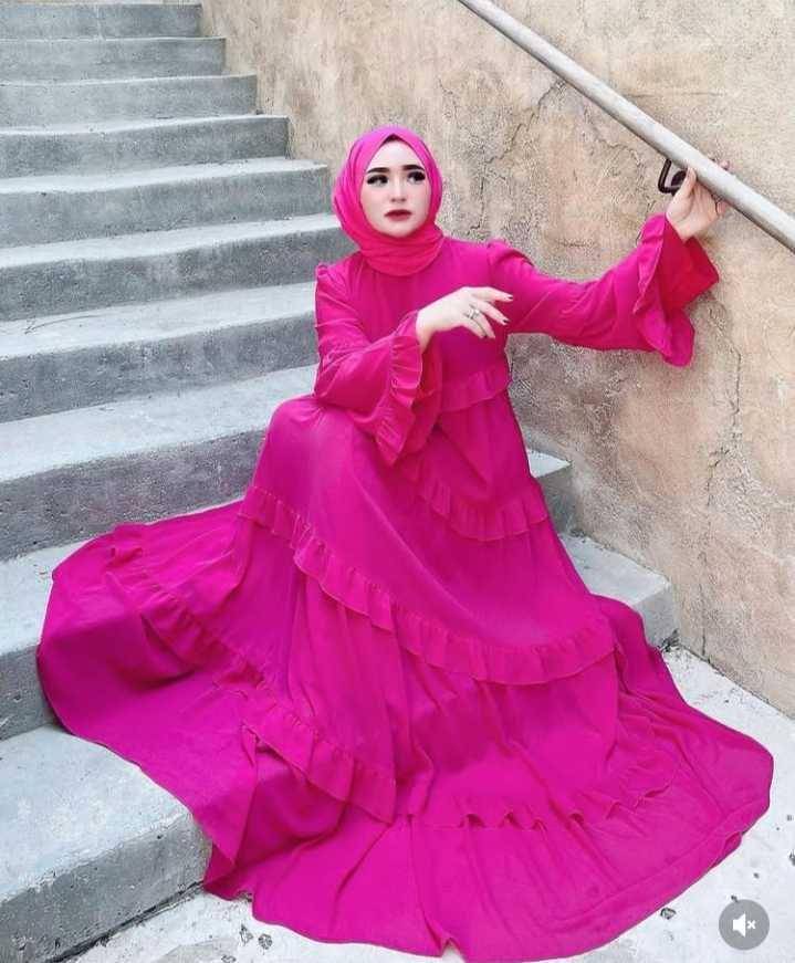 outfit Herlin Kenza (instagram.com/herlinkenza)