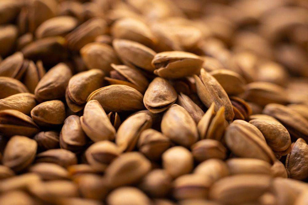 ilustrasi pistachio (unsplash.com/@enginakyurt)