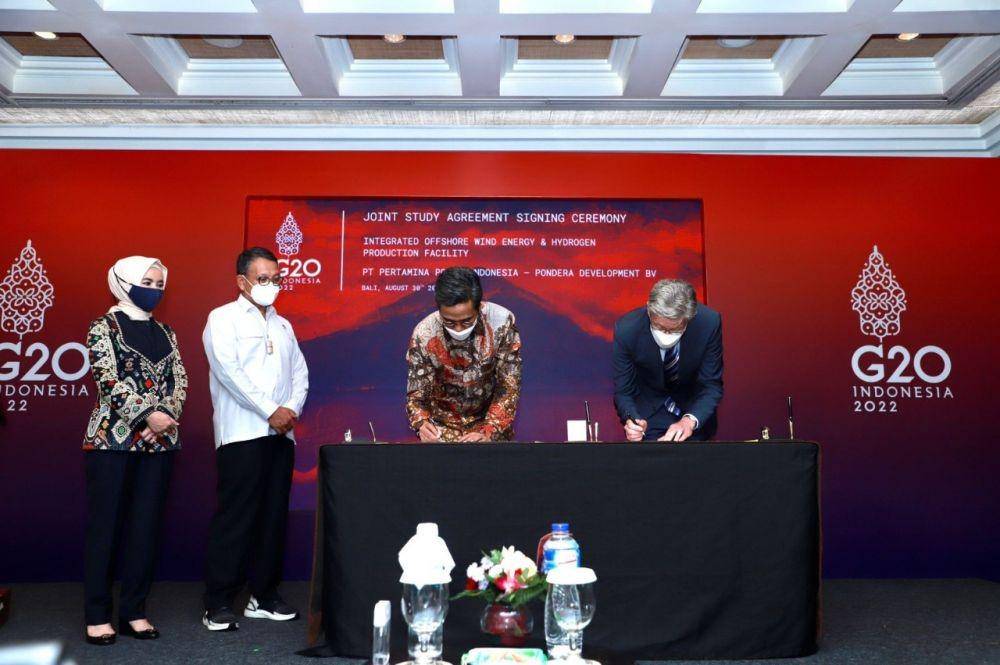 PT Pertamina (Persero) menyepakati kerja sama dengan beberapa perusahaan multinasional yang dilakukan di Nusa Dua, Bali, Senin (29/8/2022). (Dok. Pertamina)