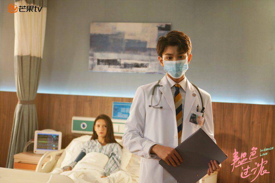 Ding Yu Xi di CDrama Intense Love (dok. Mango TV/Intense Love)