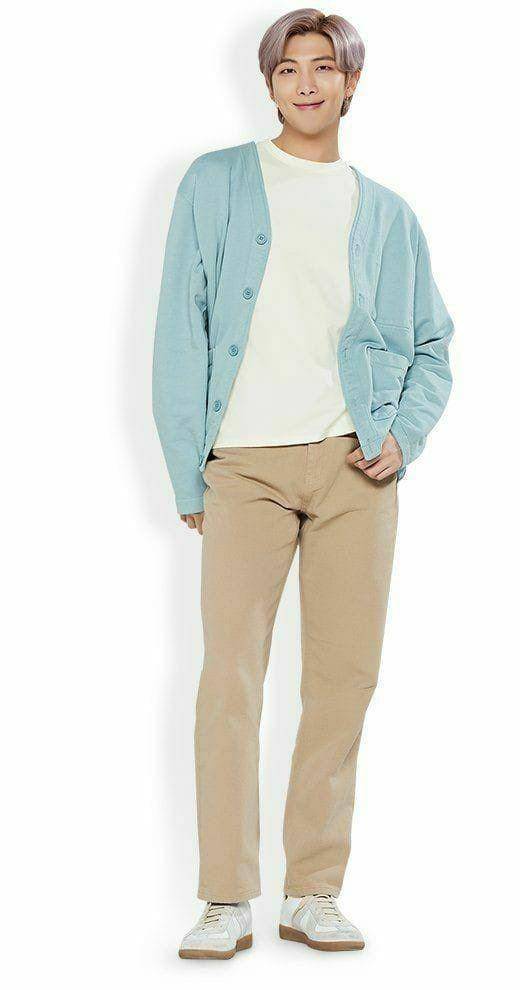 outfit smart kasual ala RM BTS (twitter.com/TheDailyNoona)
