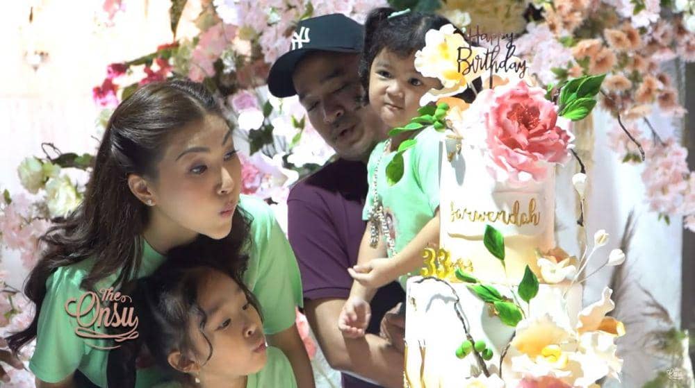 kejutan ulang tahun Sarwendah (youtube.com/the onsu family)