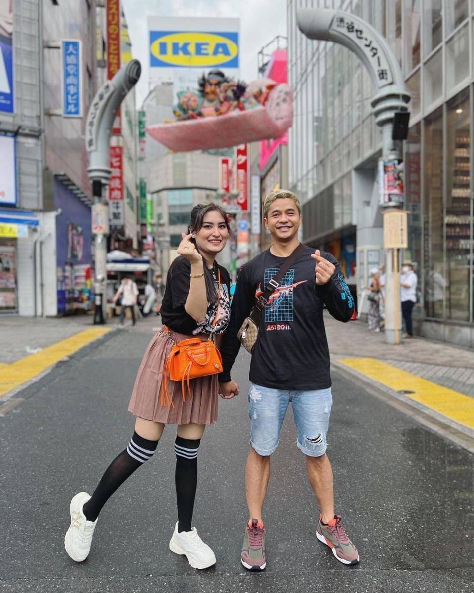 potret liburan keluarga Adly Fairuz di Jepang (instagram.com/angbeenrishi)