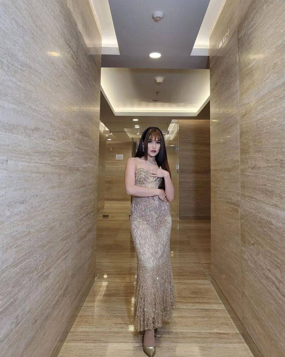 Ayu Ting Ting (instagram.com/ayutingting92)
