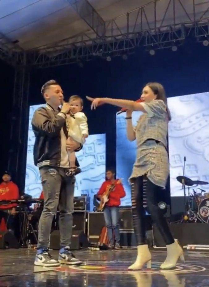Nella Kharisma, Dory Harsa dan sang anak manggung (instagram.com/nellakharismalovers.id)