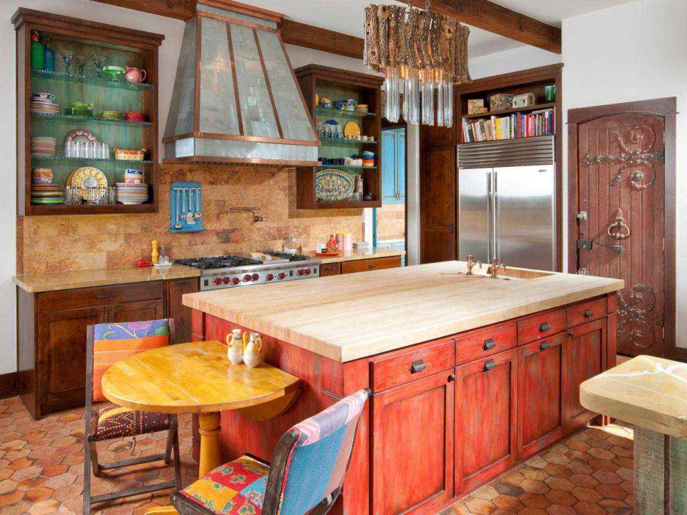 desain dapur bergaya tuscan (hgtv.com)