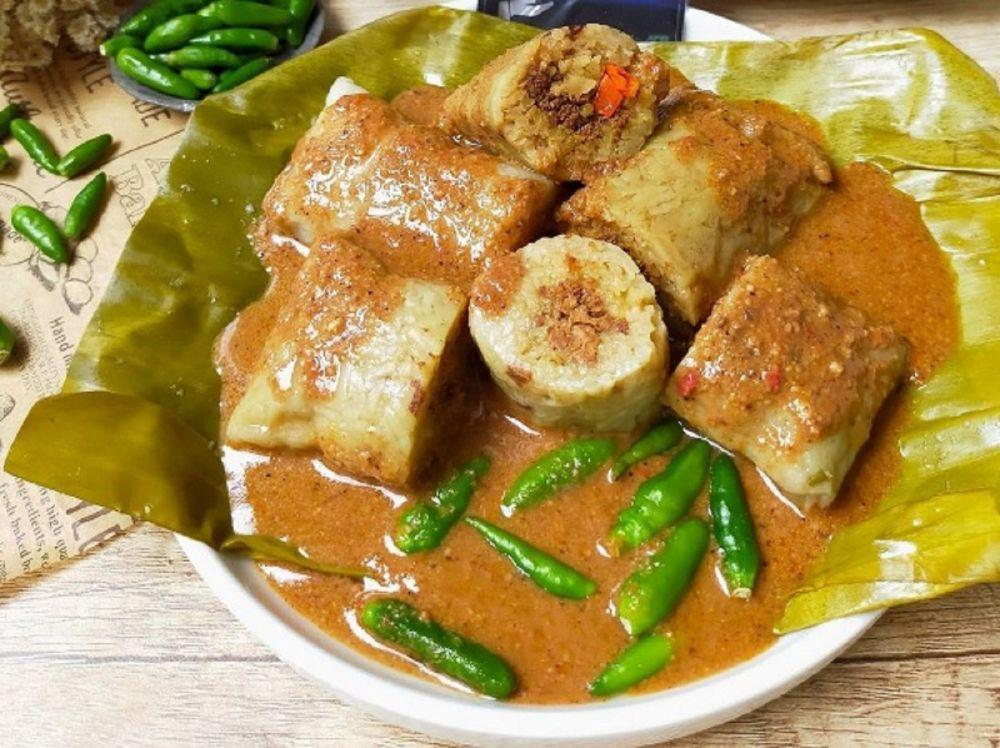 Resep Arem-arem Bumbu Kacang, Nikmat dalam Sekali Gigit!