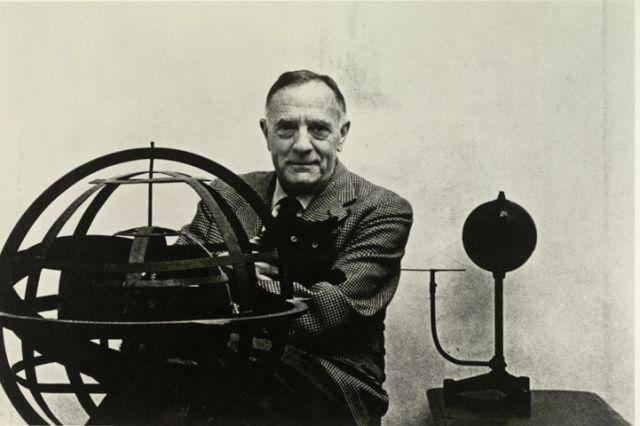 gambar Edwin Powell Hubble (dok. Huntington Library, Art Collections, and Botanical Gardens)